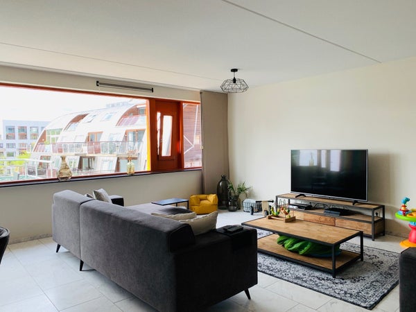 House Image 5