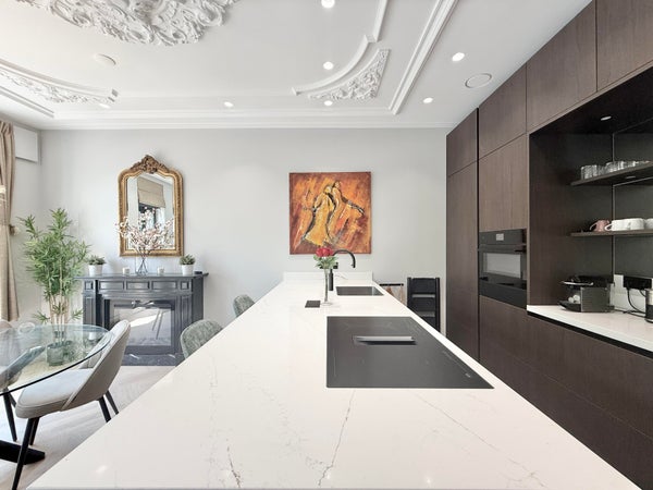 House Image 4