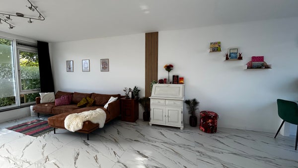 House Image 5