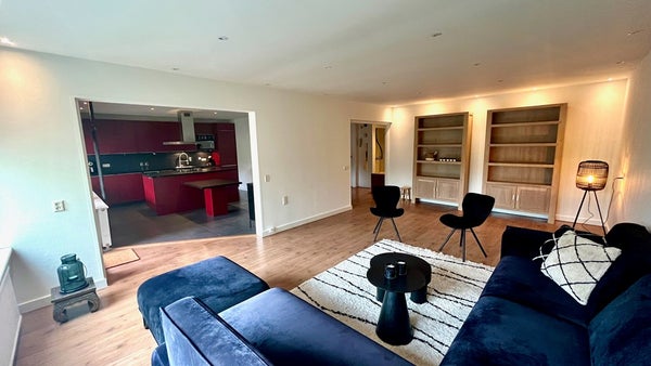 House Image 4