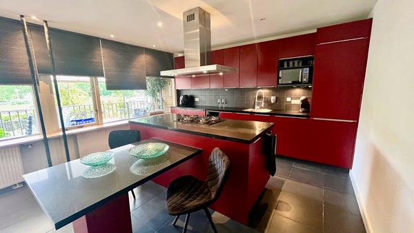 House Image 5