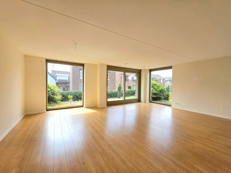 House Image 2