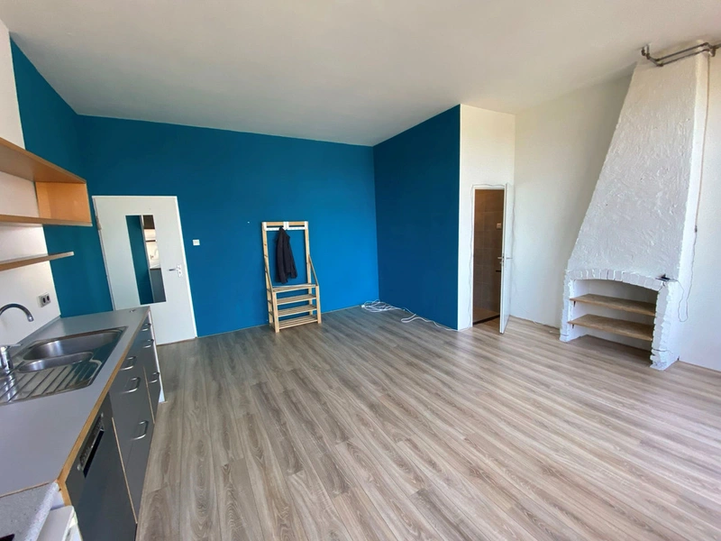 House Image 3