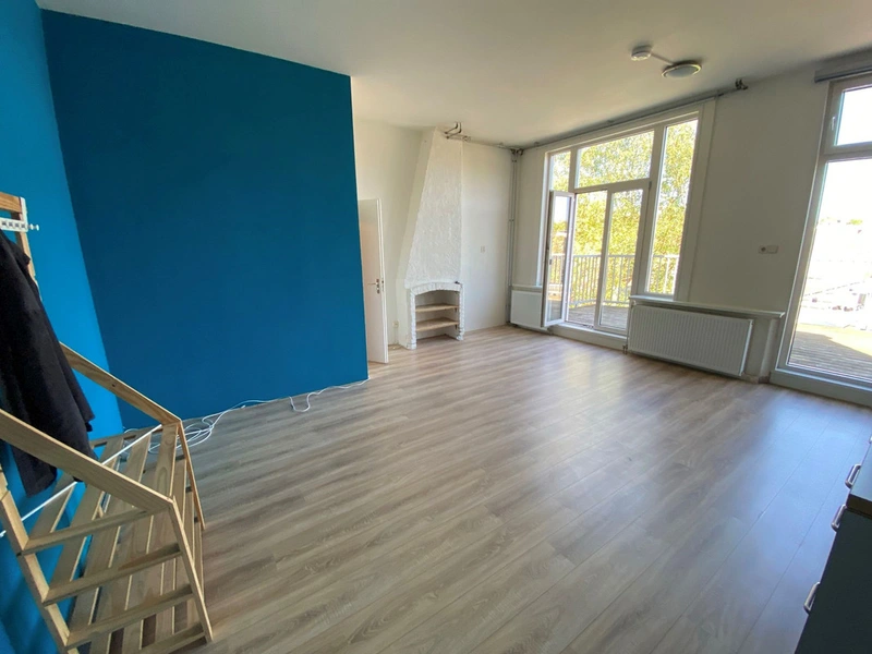 House Image 4