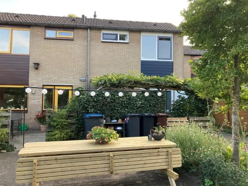 House Image 2