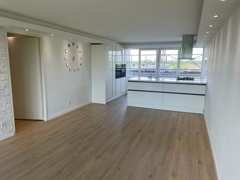 House Image 5