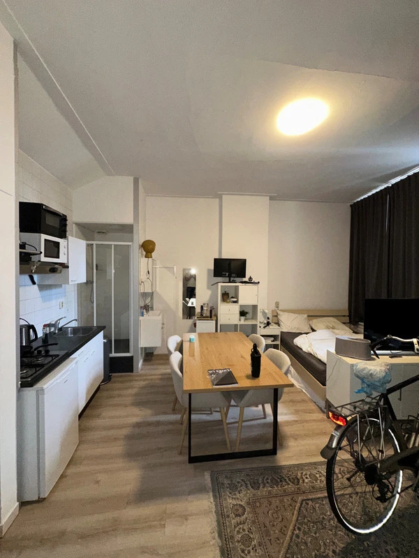 House Image 3