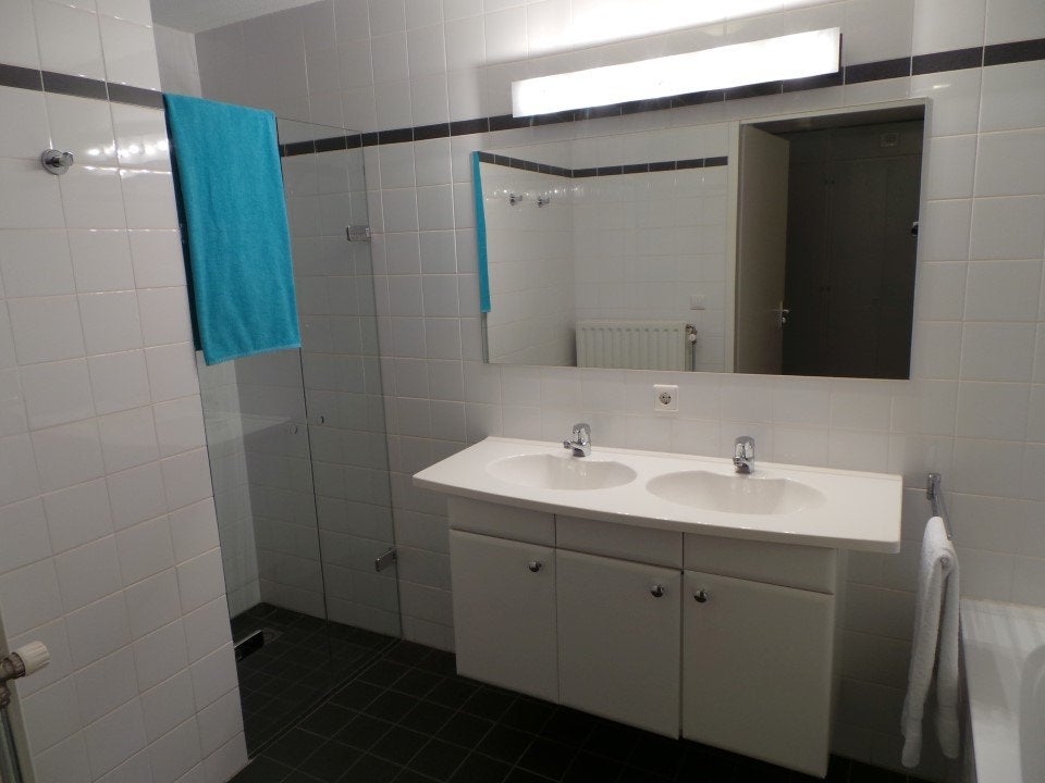 House Image 4