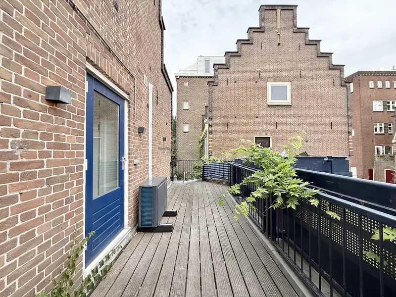 House Image 4