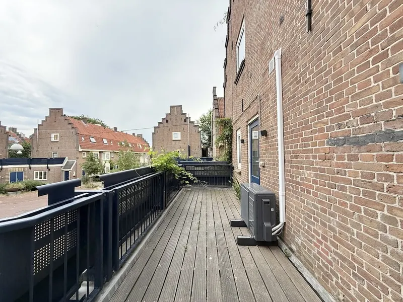 House Image 5