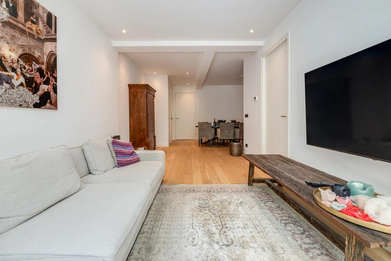 House Image 4