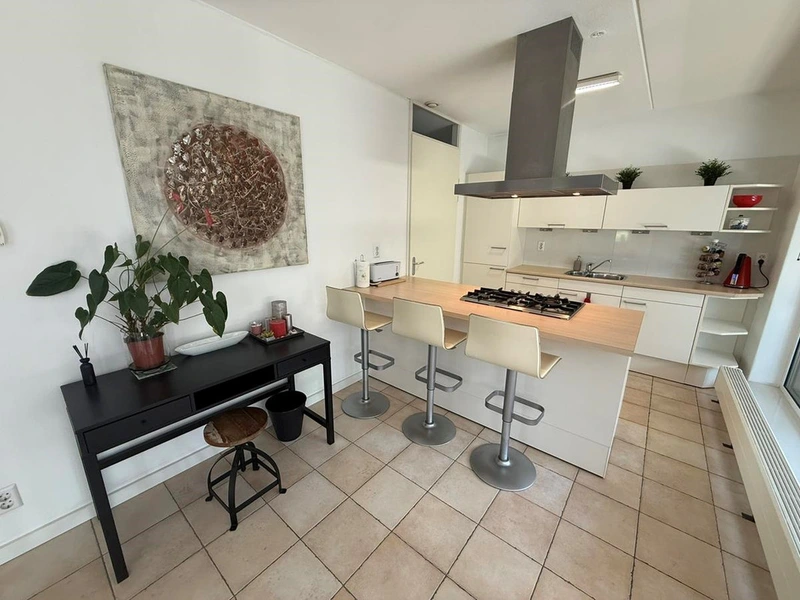 House Image 4