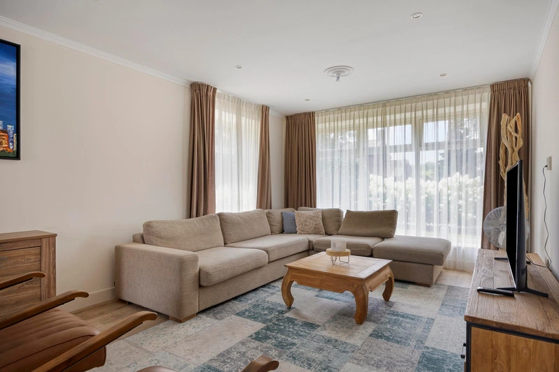 House Image 3