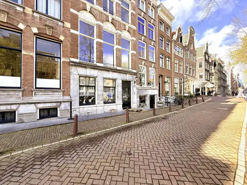 House Image 3