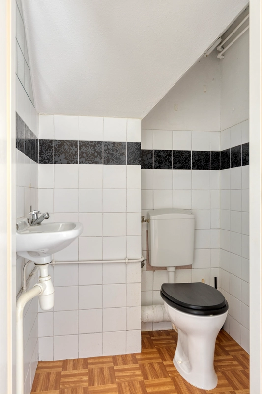 House Image 3