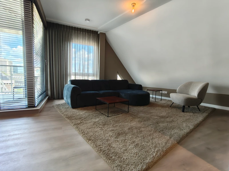 House Image 5