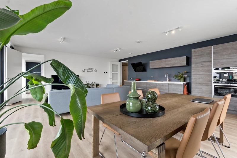 House Image 2