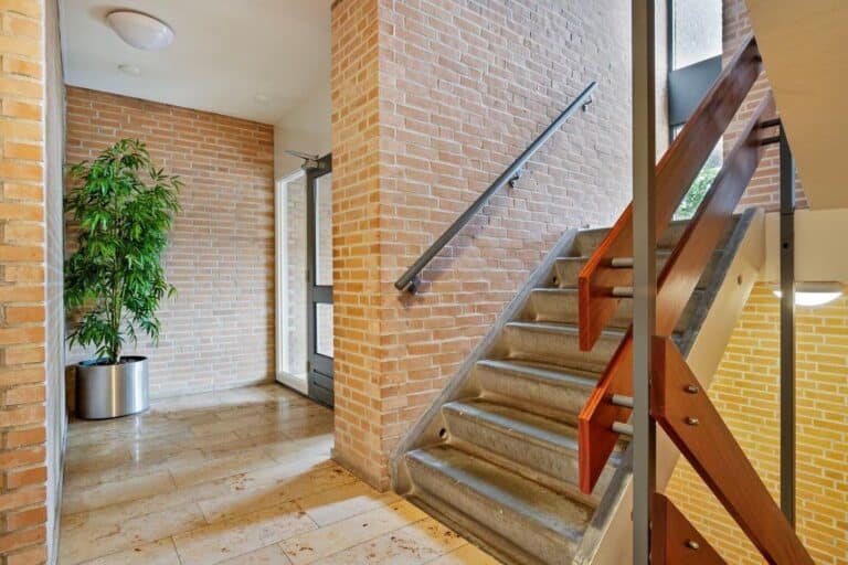 House Image 3