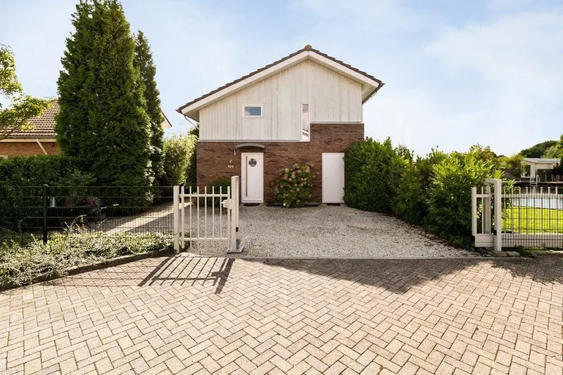 House Image 3