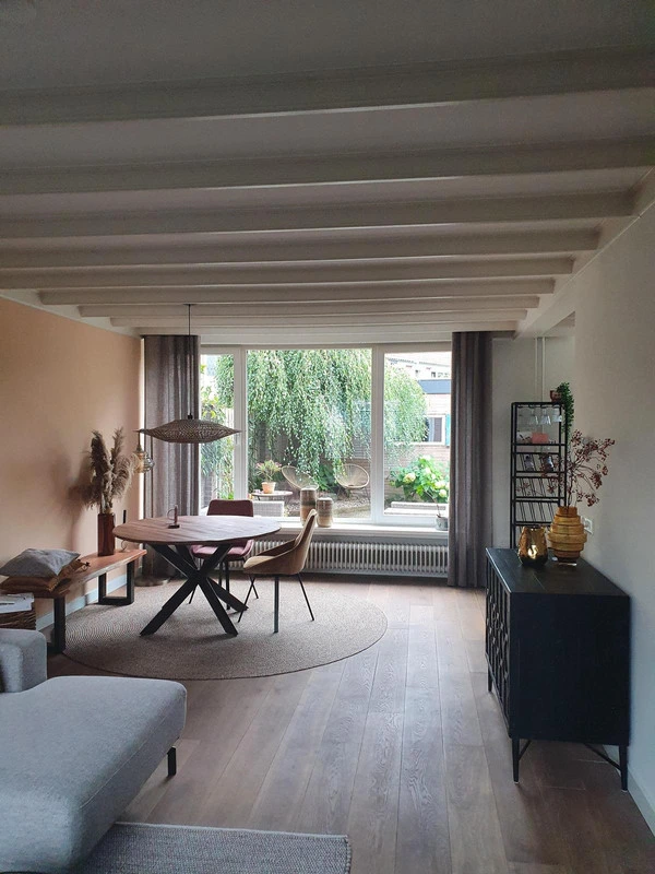 House Image 4