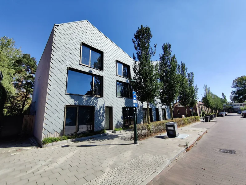 House Image 2