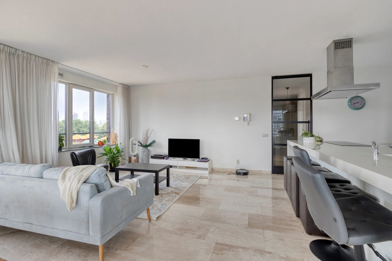House Image 3