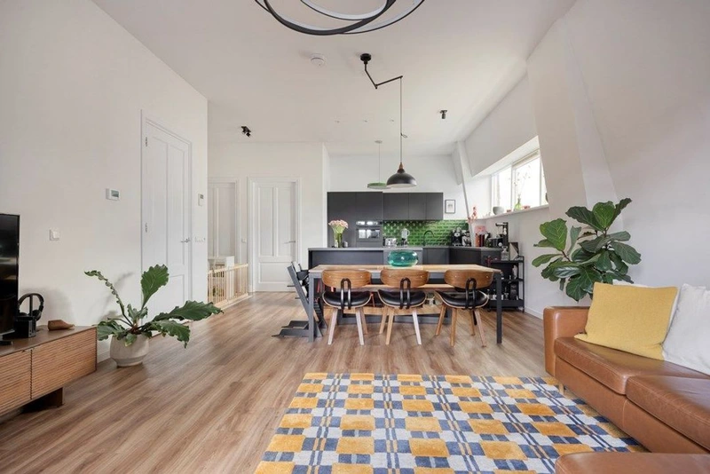 recent house