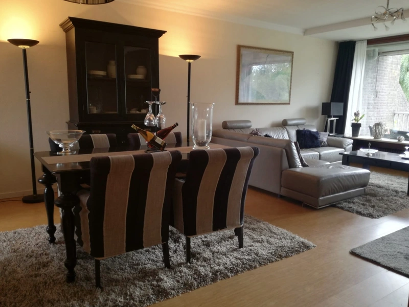 House Image 4