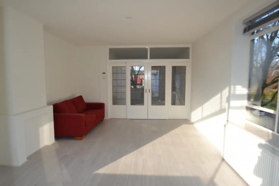 House Image 5