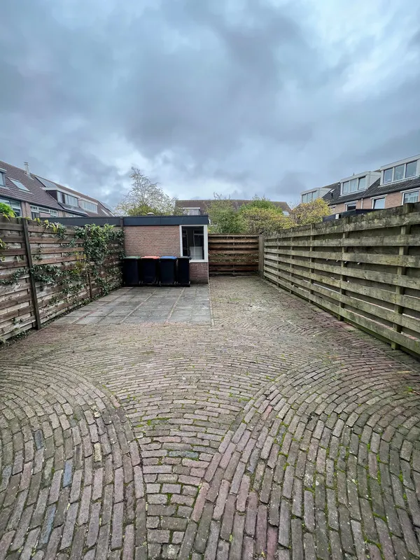 House Image 3