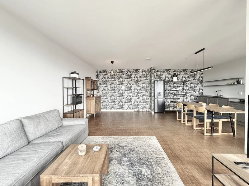 House Image 2