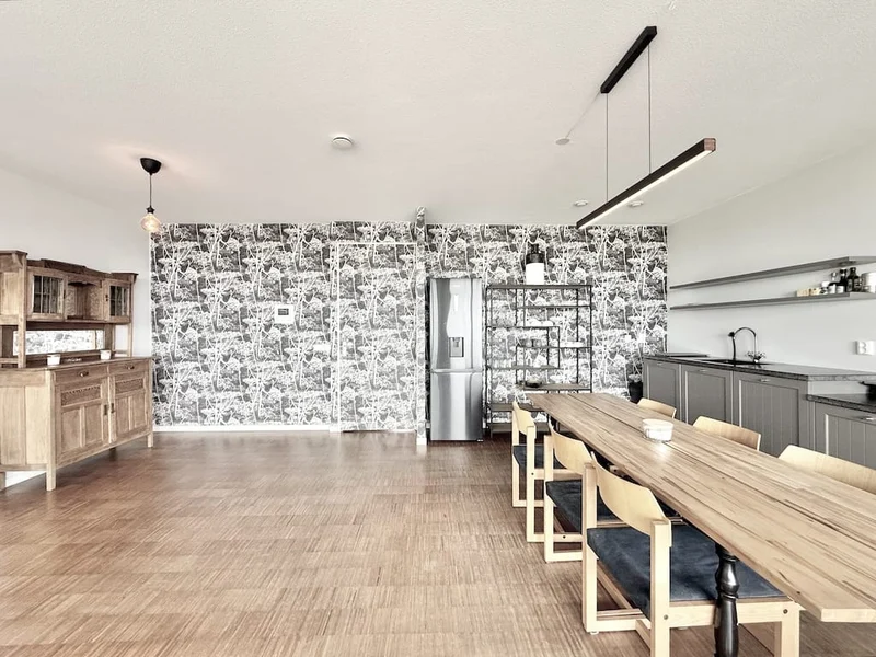 House Image 3