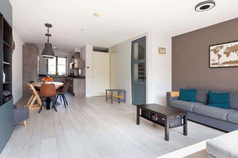 House Image 3