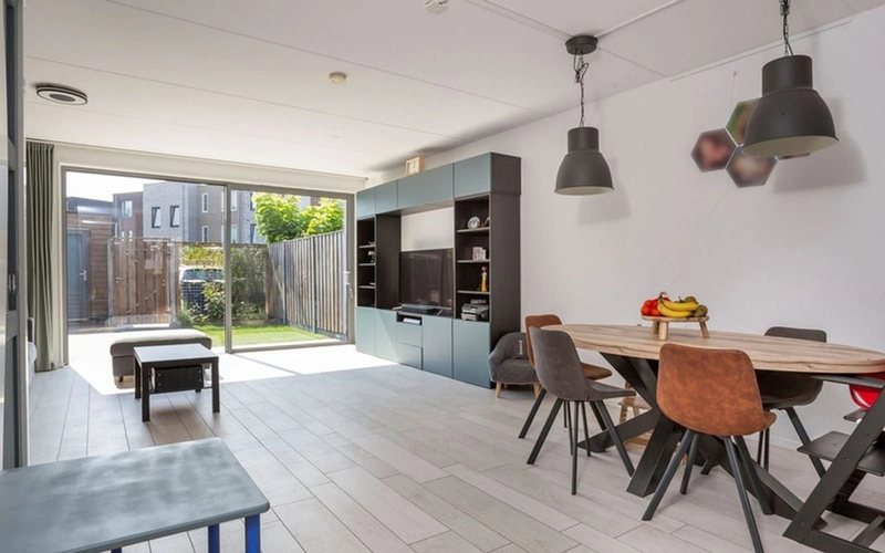 House Image 5