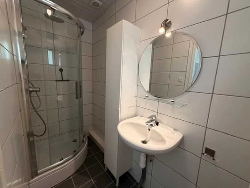 House Image 5