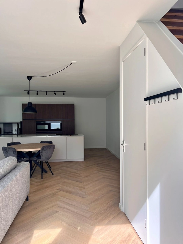House Image 3