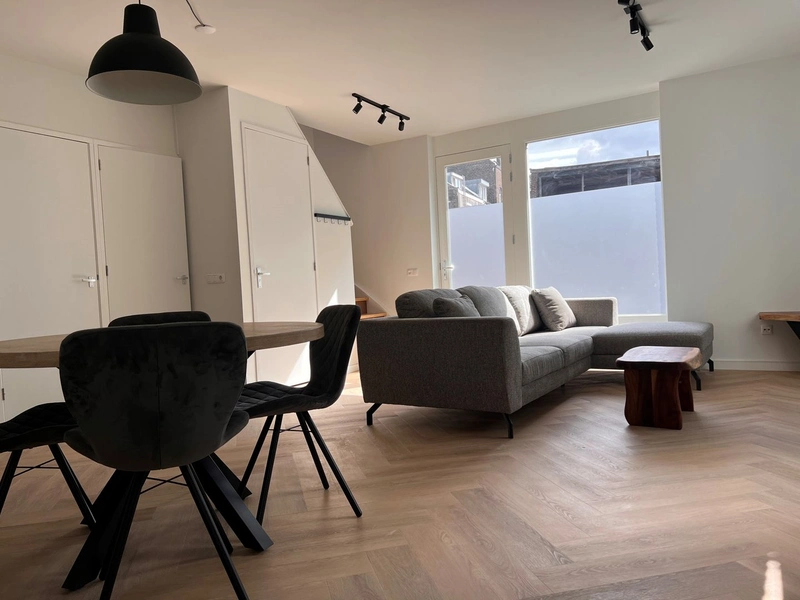 House Image 4
