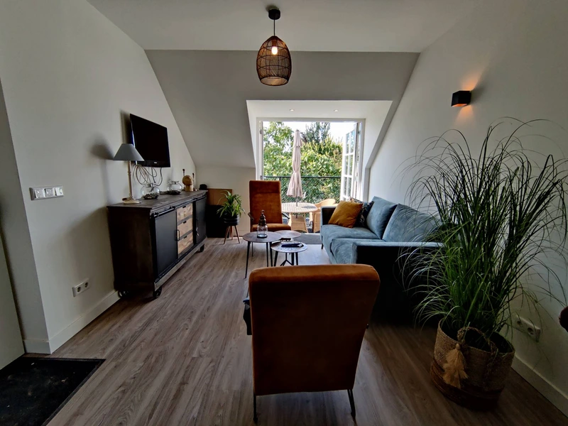 House Image 4