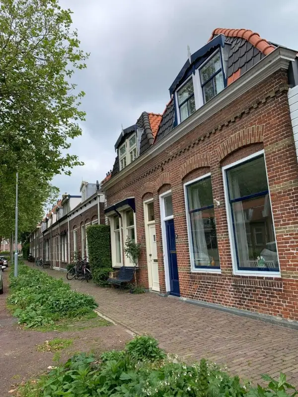 House Image 2