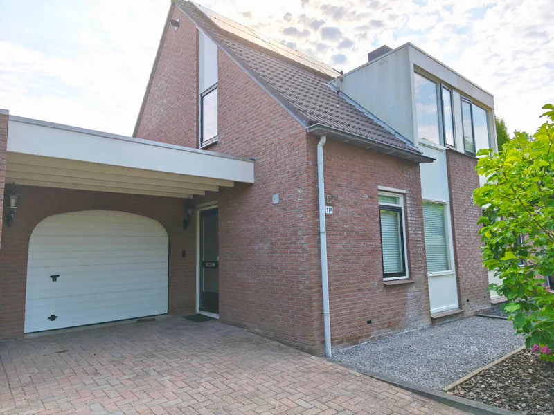 House Image 2
