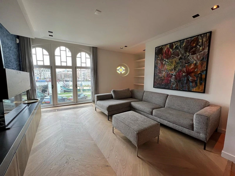 House Image 2