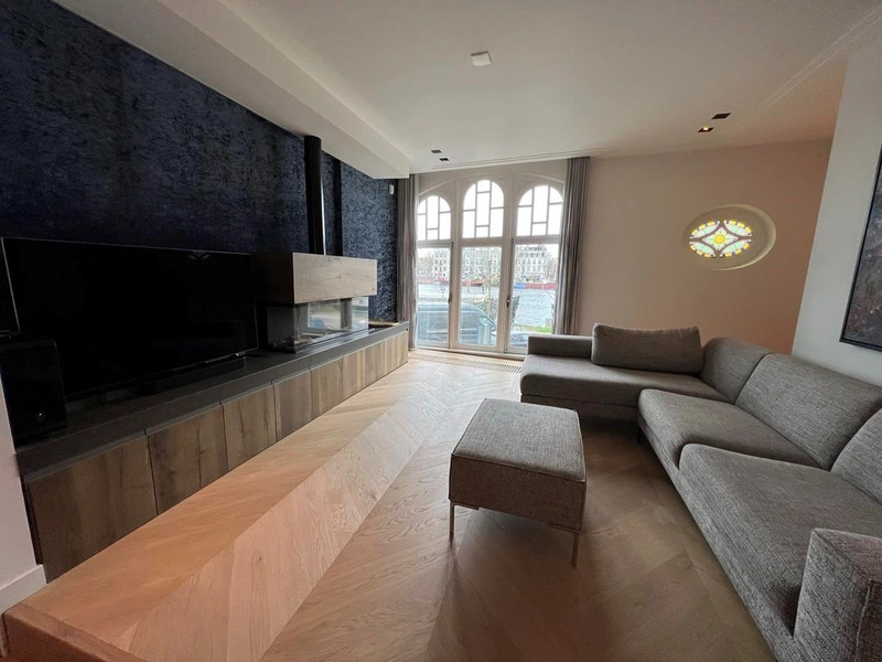 House Image 4