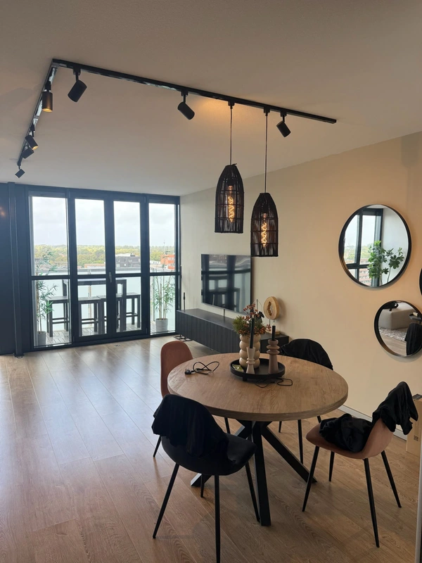 House Image 4