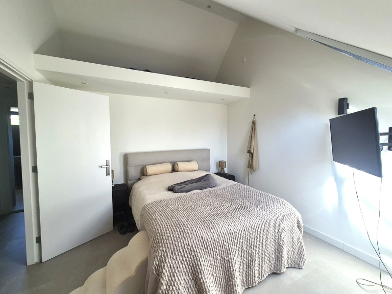 House Image 5