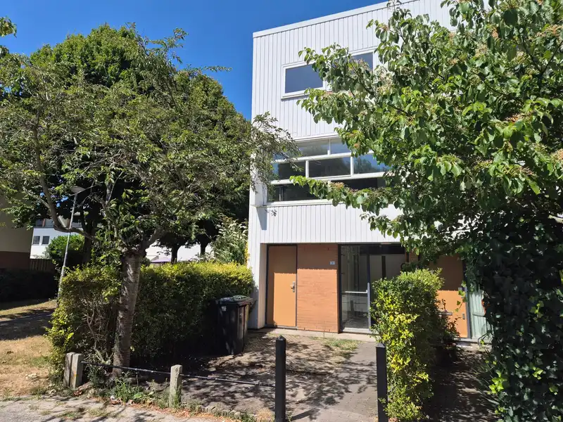recent house