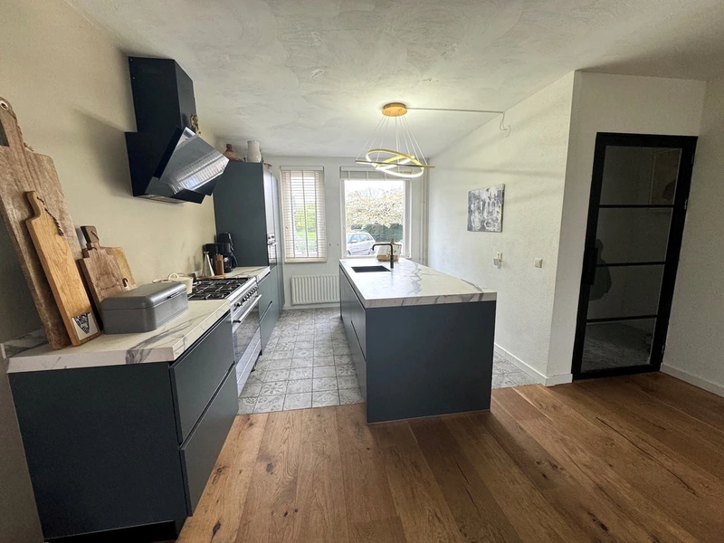 House Image 3