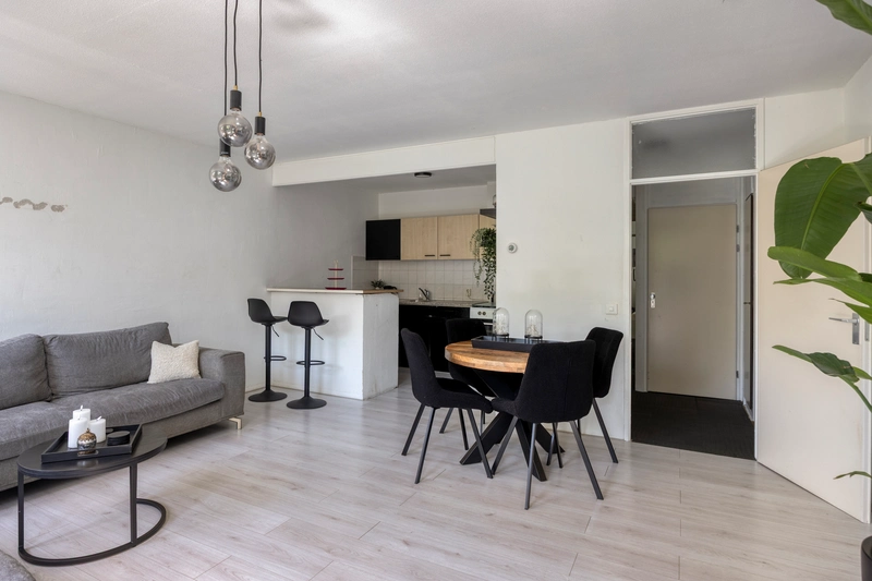 House Image 5