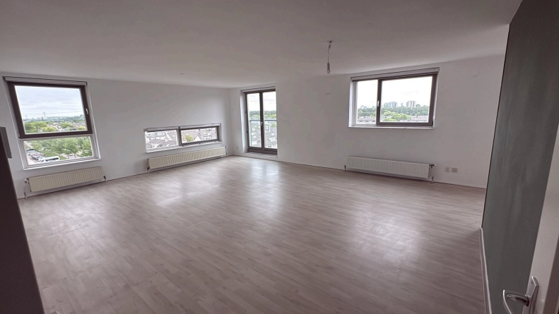 House Image 4