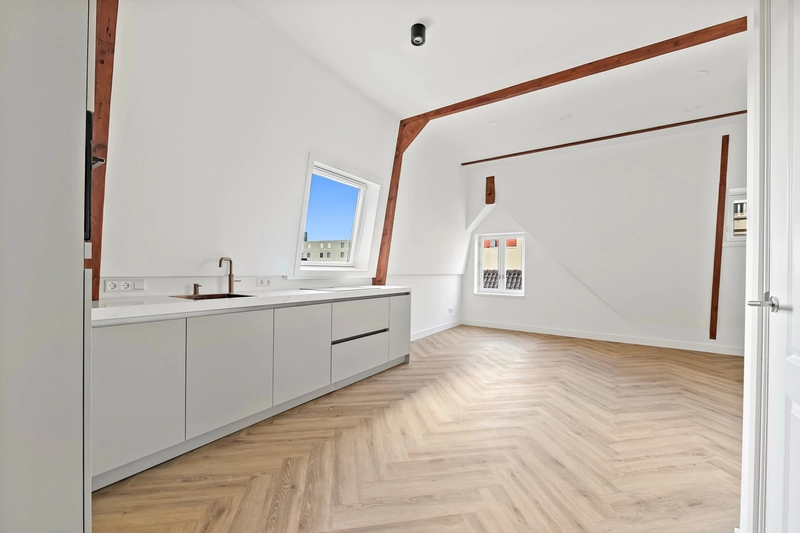 House Image 2