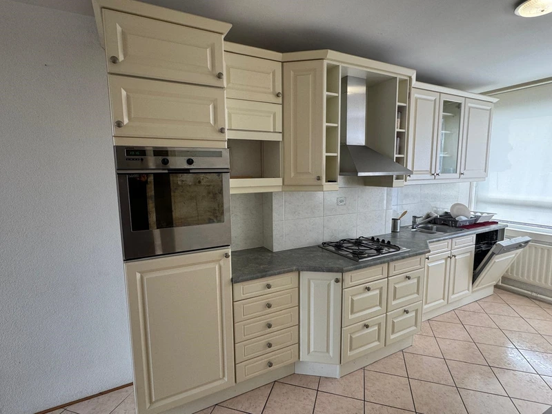 House Image 2